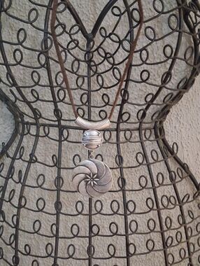 Axcess By Liz Claiborne Swirl Necklace